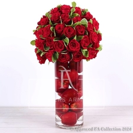 Arrangement In Red