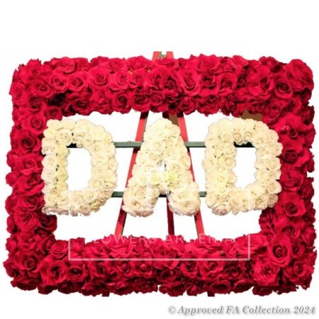 Name Wreath of 700 Roses